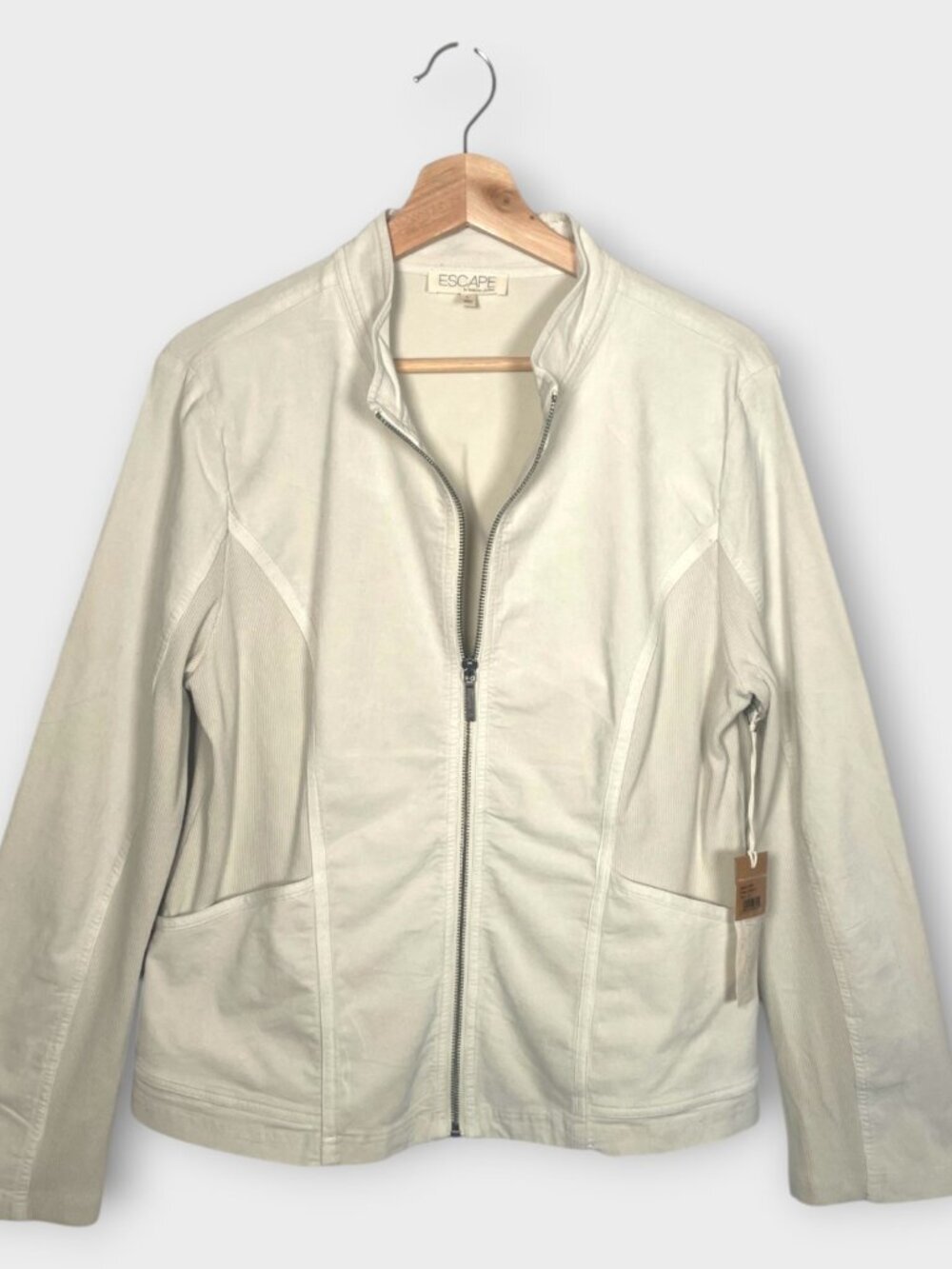 Escape by Habitat Lightweight Jacket LARGE Ivory Full Zip Casual Travel NEW